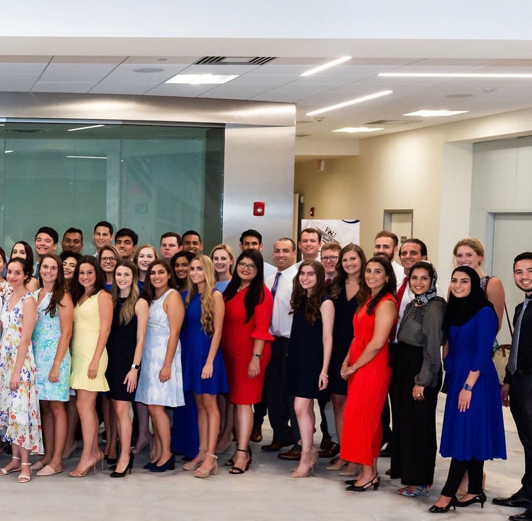 faucollegeofmed's tweet photo. What better time for a #throwbackthursday than on the eve of Match Day?! 

WATCH LIVE TOMORROW, March 17th, at 11:15 AM: https://t.co/M8hWiMTABM. 
 
#FMAmatch #MatchDay2023  #medstudents  #Match2023 #FAUMedicineMatch https://t.co/do8q53GrWZ