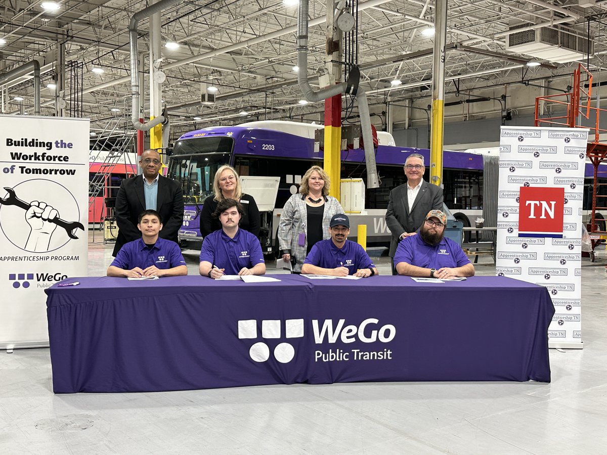 WeGoTransit's tweet photo. Congratulations to the new students of the WeGo Apprentice program. Interested in this 3-year mechanic program where you get paid to train? Visit our careers page to learn more. https://t.co/LVQQjzXzx0 #mechanics #mechanicapprentice #apprenticetraining #mechanicjobs https://t.co/h7Jjx70L0x
