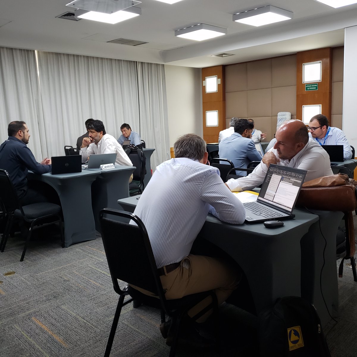 BrazilMachinery's tweet photo. 💎⛏️24 empresas brasileiras membros do #ProgramaBMS marcam presença em Belo Horizonte, com o intuito de expandir seus negócios no mercado internacional da indústria mineradora!
✨Parabenizamos as participantes por sua presença na ação e desejamos sucesso em seus negócios. https://t.co/cAwDsbK3jG