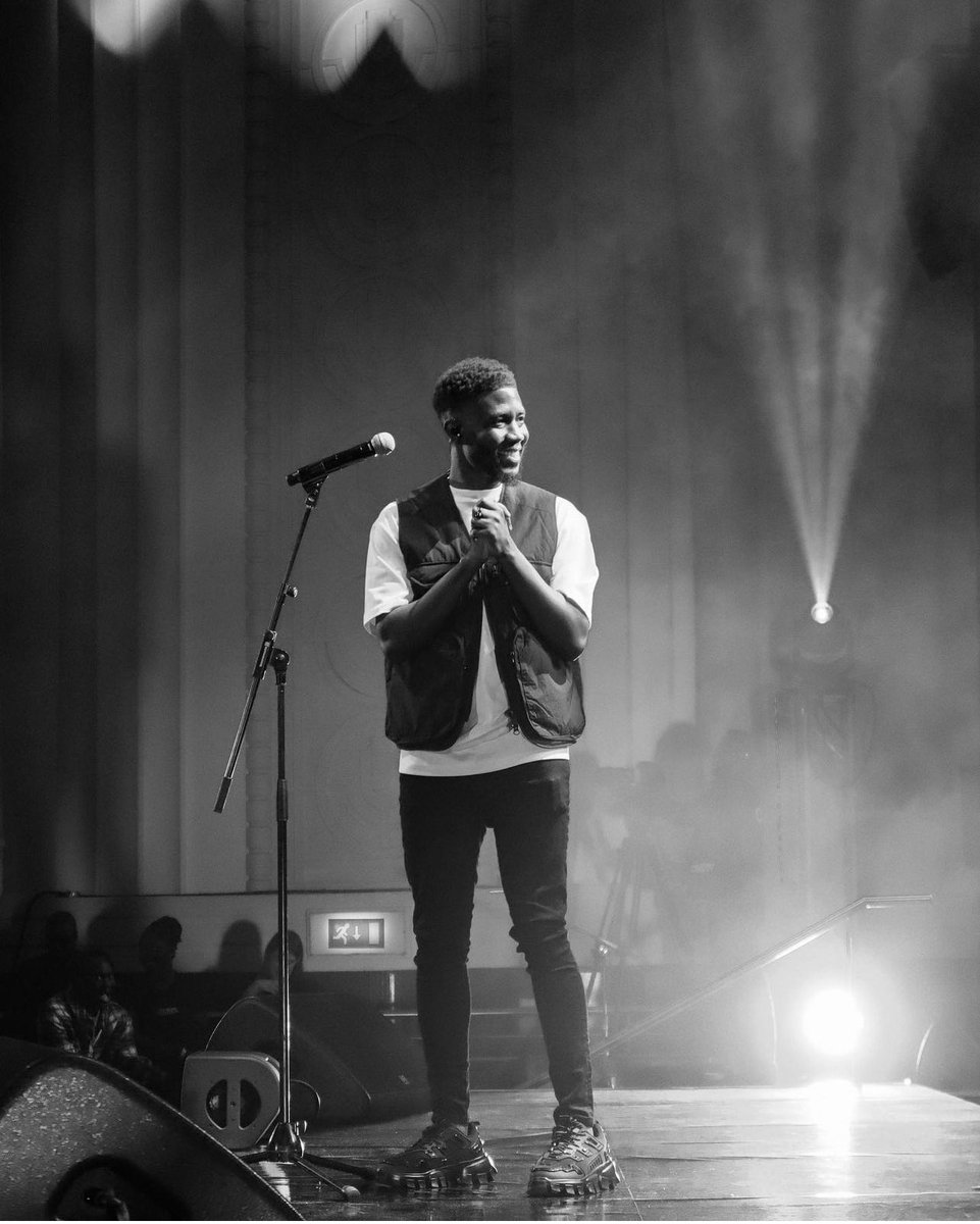 calledoutmusic's tweet photo. They say ‘It’s only crazy until it happens’.. and on the 4th of March 2023, it happened.
#COLIL was a night to remember ♥️ https://t.co/iHGoGNc8MR
