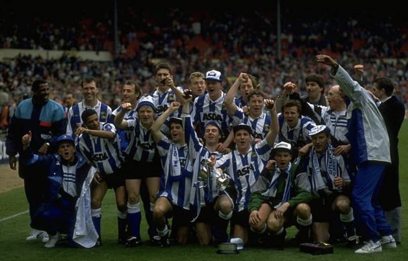 Sheffield Wednesday after winning the Rumbelows Cup in 1991