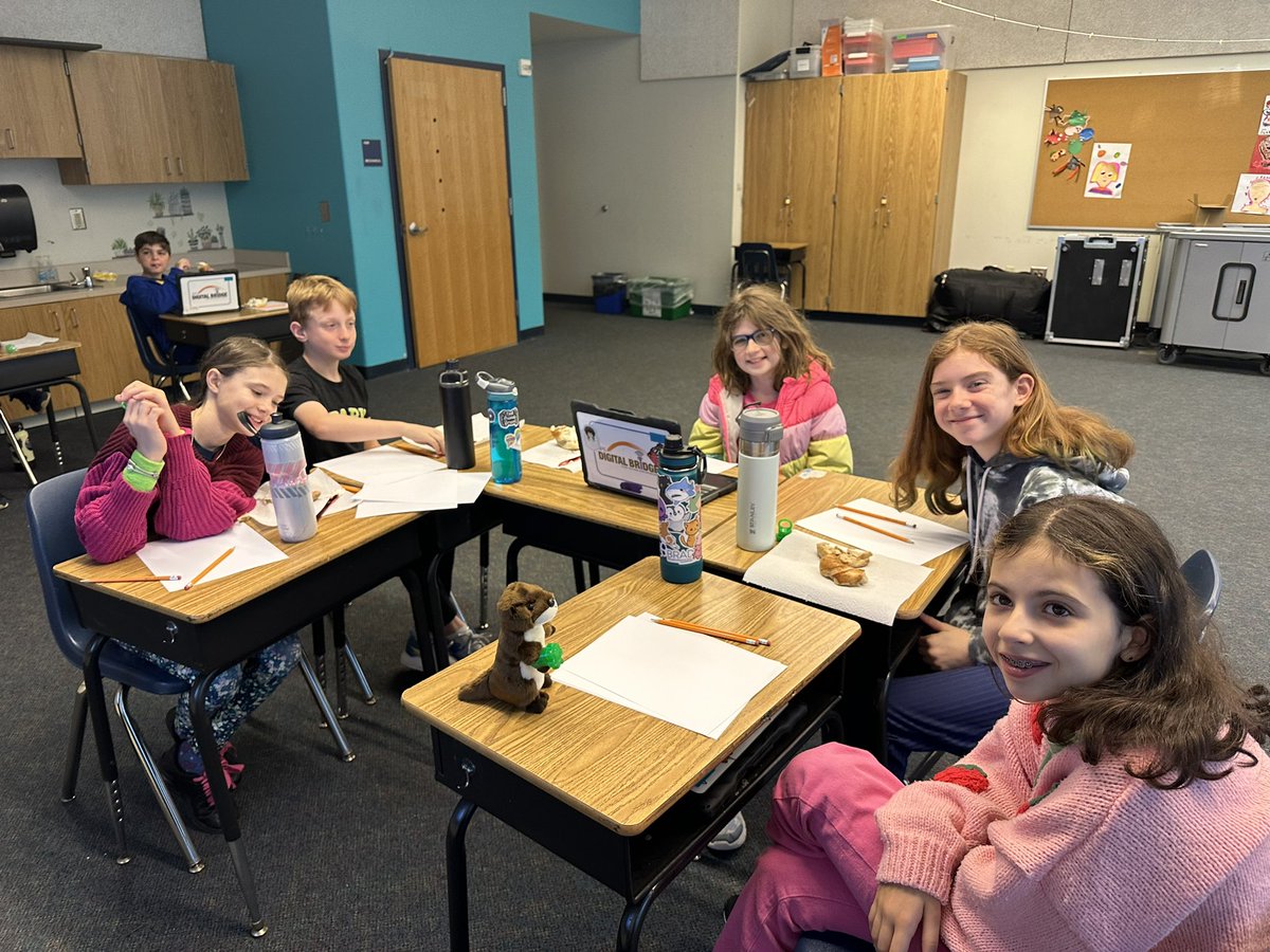 STEMbieda's tweet photo. Proud of these dragons for competing in the @perennialmath @apsupdate math tournament. They worked so well as a team and that is the biggest win! @drjtoney @msbringslid @sarapruett5 @SarahCanavan12 https://t.co/ZOolKNWQ0U