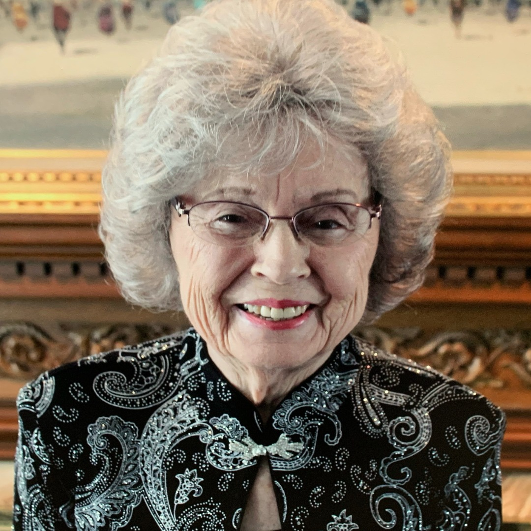 "My grandma was with me when I took my first breath, and I was with her when she took her last. Her final words were ‘I love you, too,’ which encapsulates who she was  — pure love.” <a href="/etnow/">Entertainment Tonight</a>'s <a href="/CassieDiLaura/">Cassie DiLaura 🎥</a> honors her grandma Agnes on her birthday. bit.ly/3Z8WPYB #ENDALZ