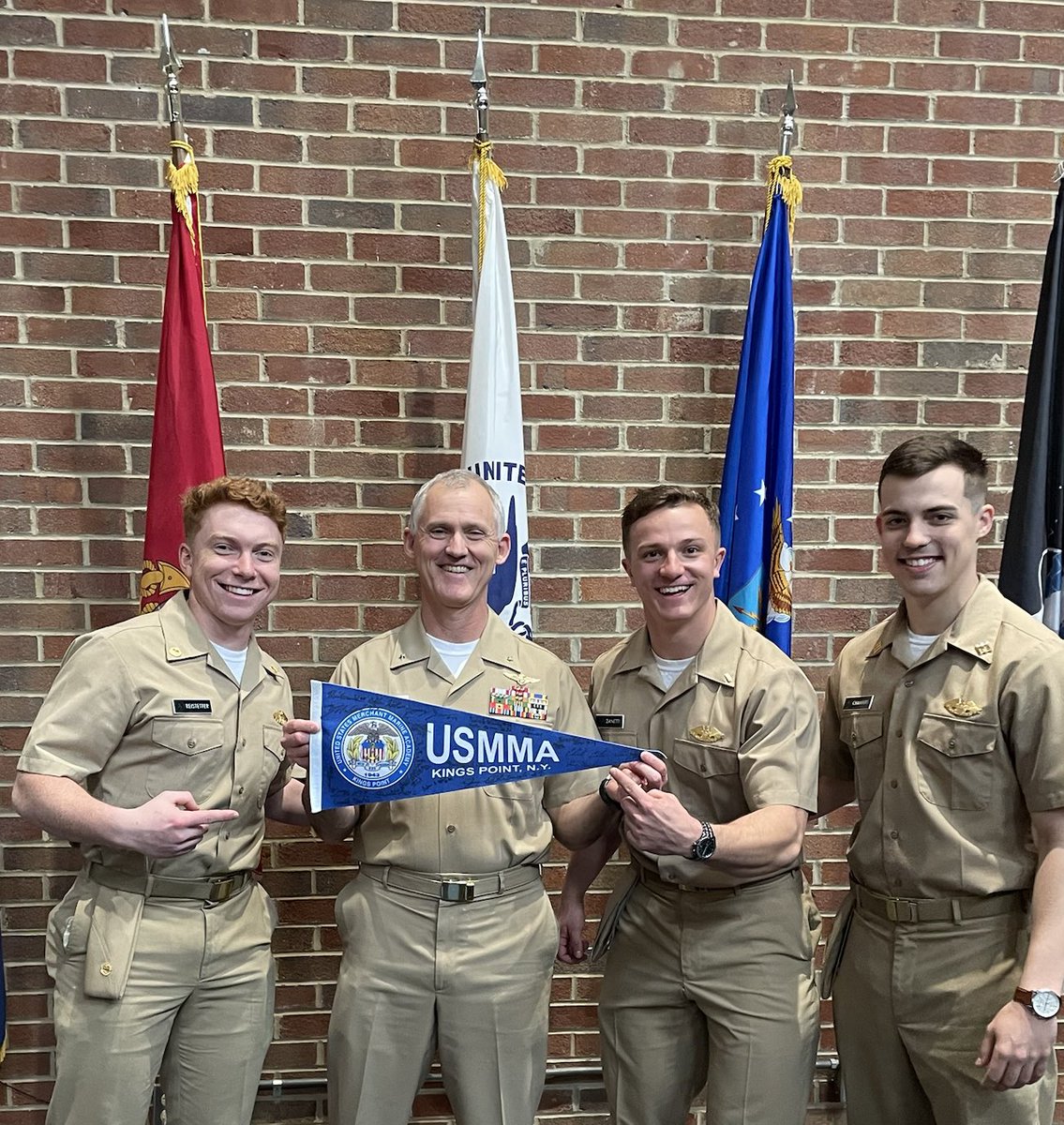USMMA_Baseball's tweet photo. Thank you to Rear Adm. Wayne “Mouse” Baze Commander, Navy Personnel Command/Deputy Chief of Naval Personnel for speaking to our team about Leadership &amp; having a long distinguished career in Maritime Service! A true gentleman w/ great lessons. ⁦@d3baseball⁩ #2-0Always2Start https://t.co/MrhkksaVyl
