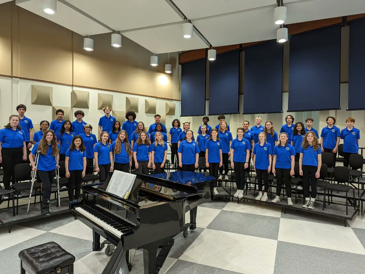 MrHartung's tweet photo. CMS Choir spent the day at Rowan University participating in the NJMEA Middle School Choral Festival. We received superior ratings as well as helpful feedback from highly accomplished choral adjudicators. Go Colls! #collsedu #cmschoir #collsarts @RowanMusicDept @NJMEA @ArtsEdNJ https://t.co/TJzUcaqpA2