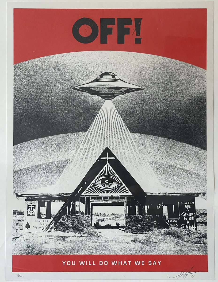 AlvarezS_Vic's tweet photo. @jaydyer #youwilldowhatwesay @OBEYGIANT #shepardfairey #UFO #alien #MotherShip https://t.co/i1KZS0bgIu