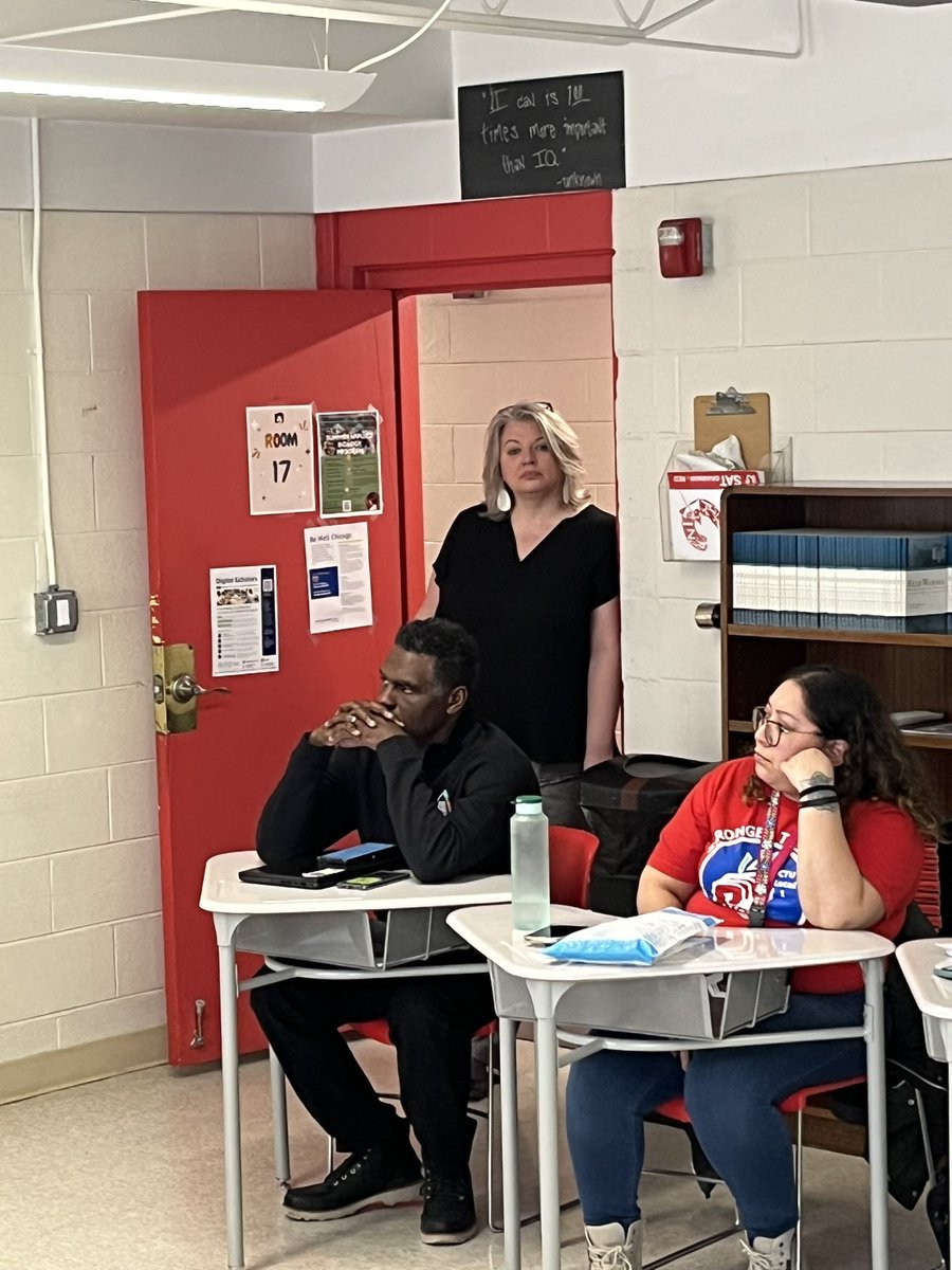 rcs2245's tweet photo. @CpsOptions Option staff members Molly , Deputy Swenson , and  Tim facilitating a meeting at IJLA, https://t.co/JFaBUKDIjD