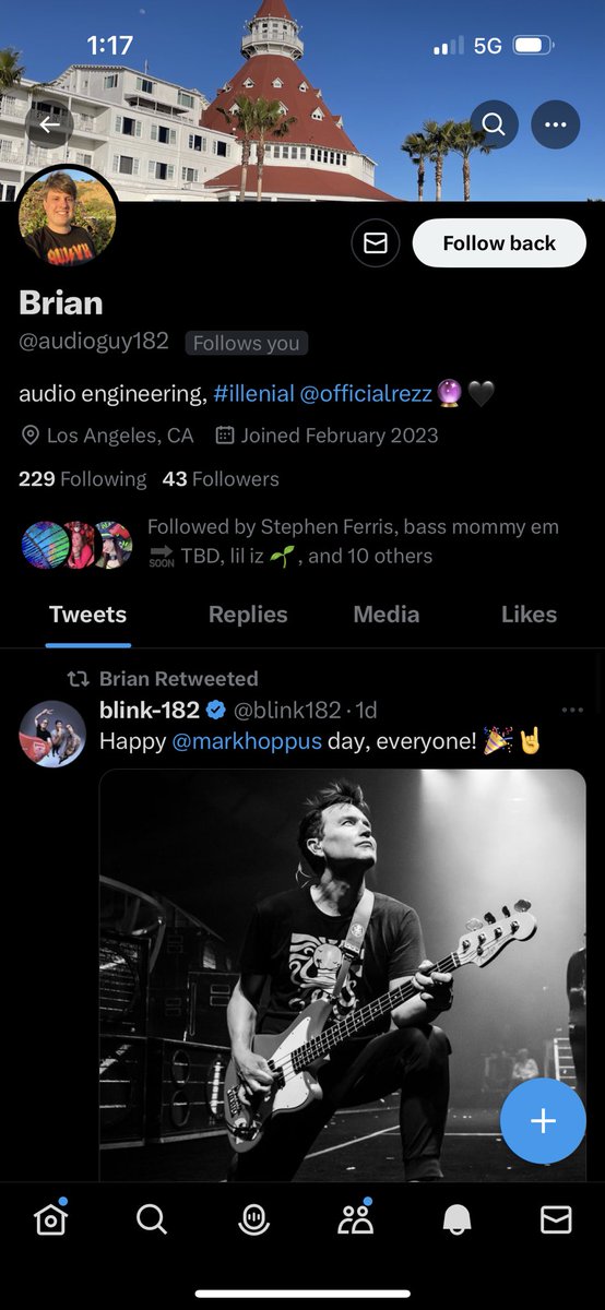 flowingqueen's tweet photo. This guy threatened to shoot up illenium trilogy last year to let him follow or talk to you https://t.co/wT3IuHFrSk