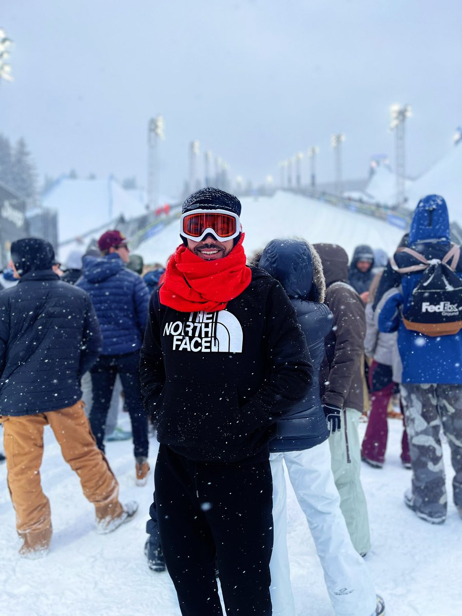 Ale_Vazquez40's tweet photo. WHAT A DAY ⛷️🎿 #XGAMES #ASPEN https://t.co/gTkVib90fE