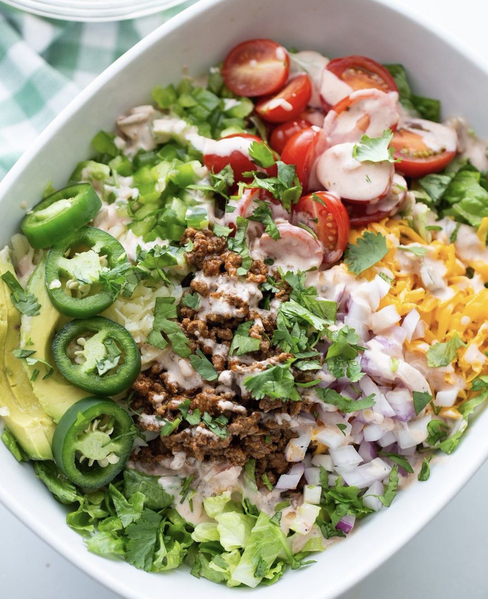 Keto Taco Salad ❤️ by @kaseytrenumblogger 
#keto #ketofood #ketodiet #ketorecipes #ketoweightloss #lowcarb #if