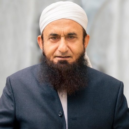 Muhamma15257012's tweet photo. @AbuAminaElias @freemonotheist Molana Tariq Jameel sahib https://t.co/sTFnVyaIKw