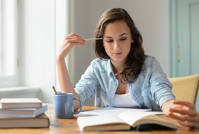 Hlth_matters's tweet photo. #Concentration is a key element for effective studying. It is the ability to focus your mind and attention on the task at hand, without being distracted by external or internal factors. Here are 15 tips to help you enhance your concentration
👇👇
https://t.co/hF5a8jbJc2 https://t.co/164HC2OVwf