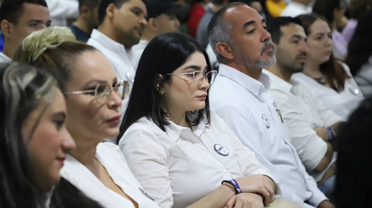 UNIPAZnoticias's tweet photo. Inició la Jornada de Inducción y reinducción Docente  correspondiente al semetre A-2023 de UNIPAZ. Presidido por nuestro #RectorUNIPAZ,  La actividad que se cumple por ciclos, convocó en un primer momento a las Escuelas de Ingeniería de Producción 1/2 https://t.co/qPY4gOWqD0