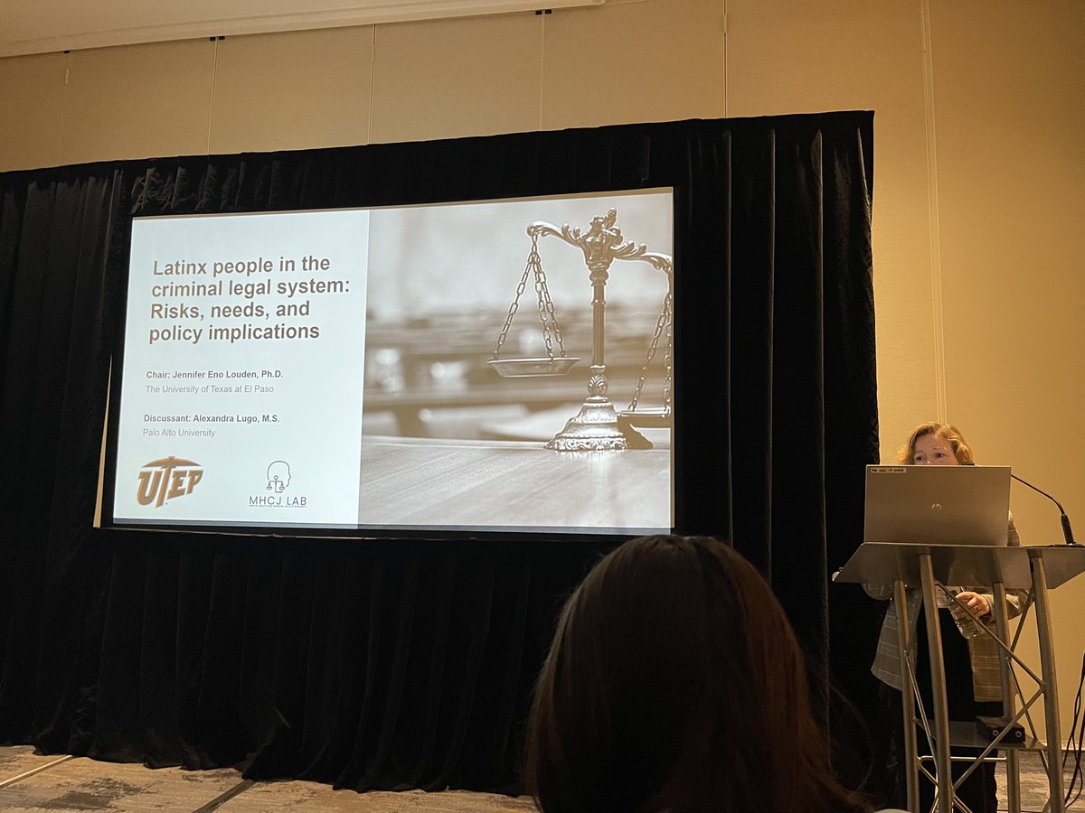 mhcjlab's tweet photo. #apls2023
Day 1 started with presentations from our lab director Dr. Eno Louden, graduate students Chelsea Queen &amp; Betel Hernández, and post-baccalaureate RA Maria Torres! https://t.co/7zdy9X4gyj