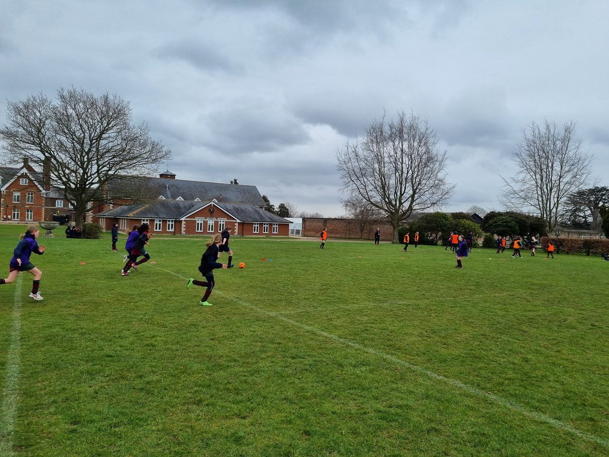 BWPSport's tweet photo. Y5&6 girls loved their first afternoon of football on Wednesday. They enjoyed being mixed up, making new friends, learning new skills and matches. Well done to the victorious Pink team! #growthmindset #positivetransfer #thisgirlcan #learningtoplay #playingtolearn https://t.co/FKTbcg94OX