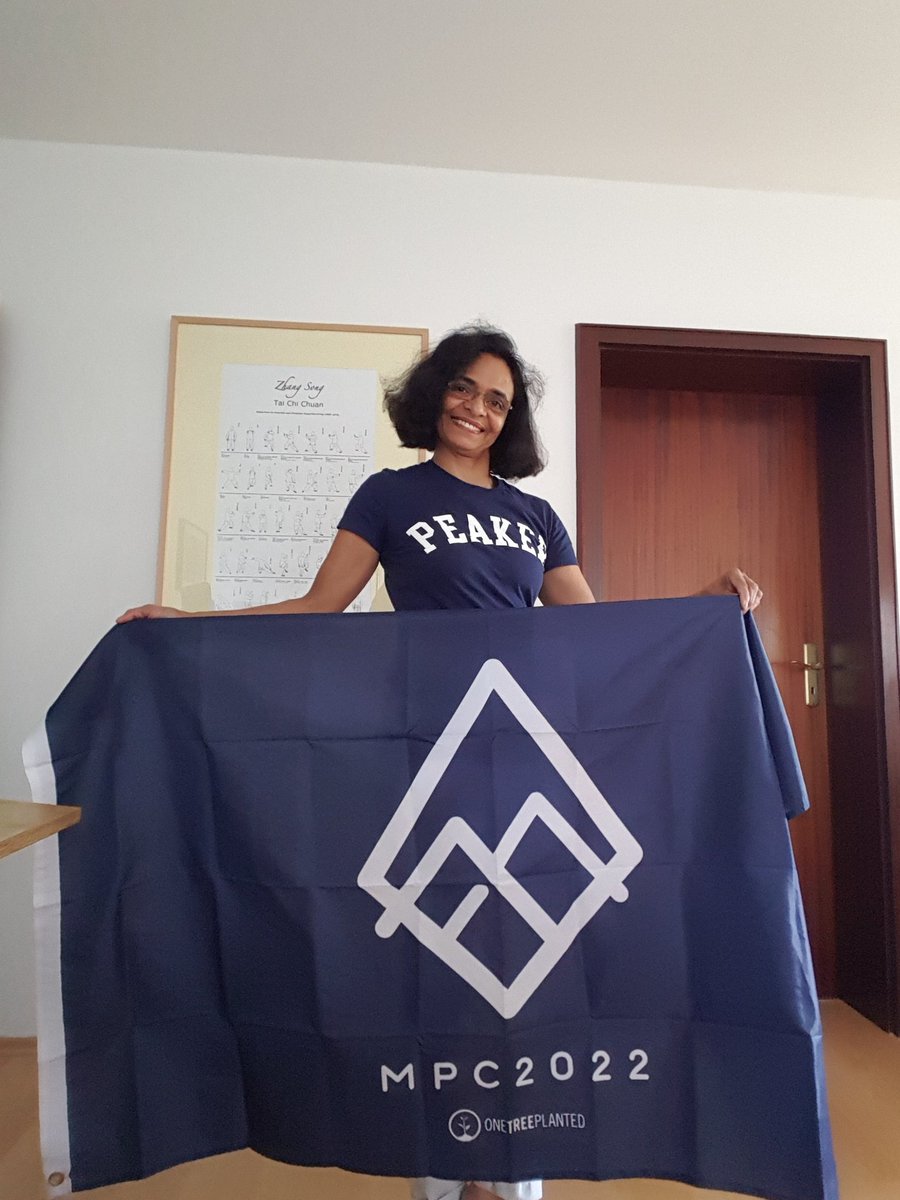Ivanya76737556's tweet photo. @MyPeakChallenge @UFsPeakers @MediterraPeaker @NTXPeakers @SamHeughan #MPCFlagDay
#MPC2023 
#MyPeakChallenge
@SamHeughan https://t.co/WqgNYXI22A