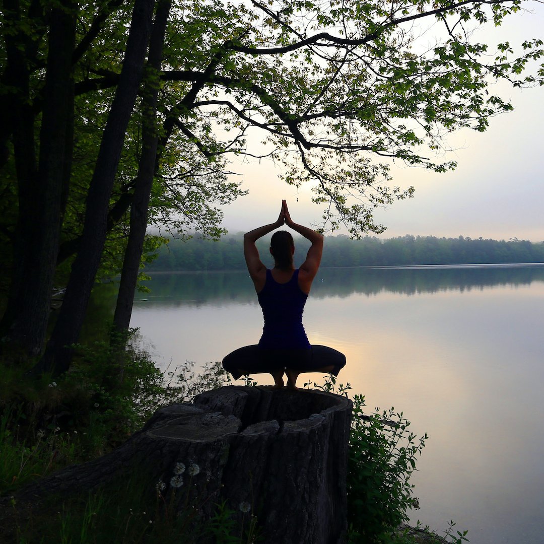 We love getting love, this time from The Boston Globe! A writer for the @bostonglobe joined us for a restorative weekend of snowshoeing and yoga and shared a glimpse into the Kripalu experience in today’s paper: bit.ly/3mMV6uf