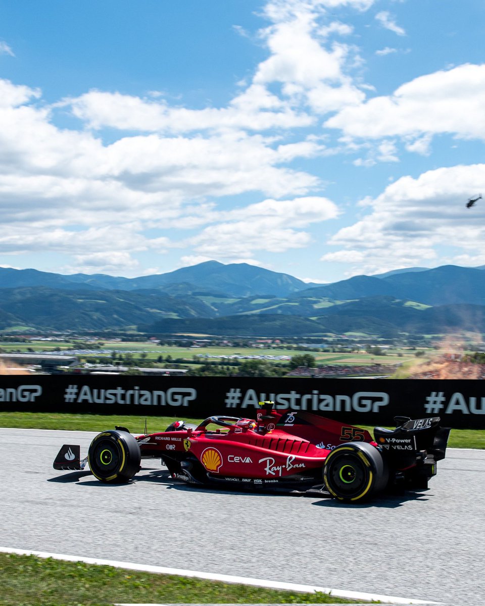 ScudFerrariRP's tweet photo. Extended till 2027 ✅

The #AustrianGP will be on the #F1 calendar for several more years! A brilliant track with amazing memories 🙌 https://t.co/rTI7BdZl6p