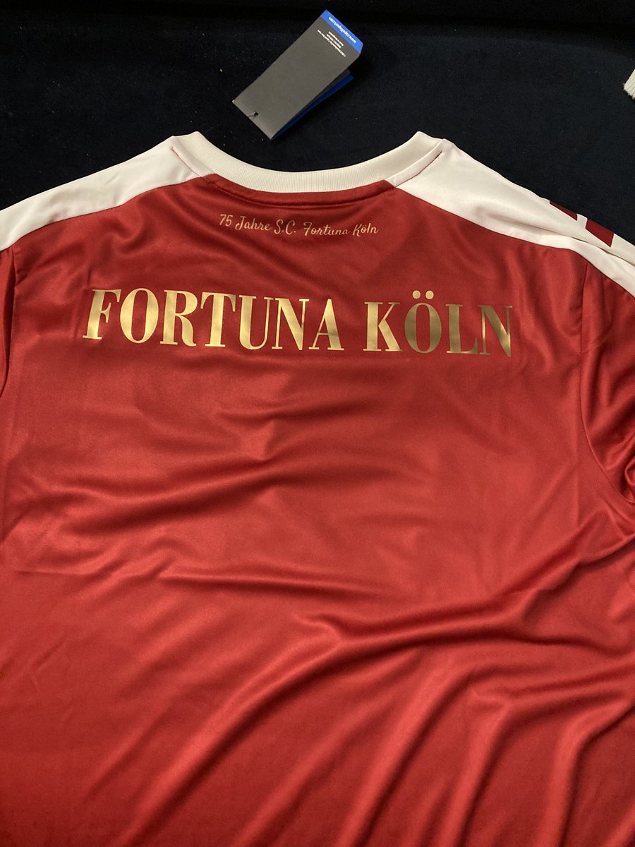 Da ist das Ding! Danke @fortuna_koeln #fortunakoeln #datbesdubinichsinmir