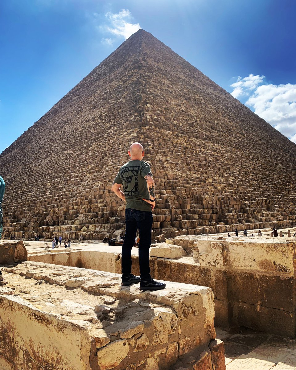 Quien adivine donde estoy, le regalo un camello.