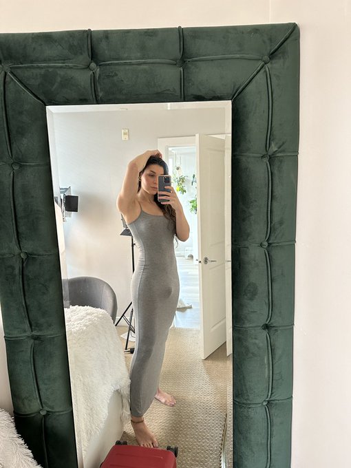 Dress looking foine https://t.co/IvymhbZyIW