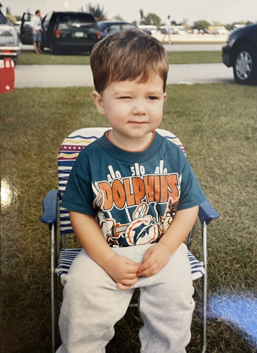 MiamiDolphins's tweet photo. How it started ➡️ How it's going https://t.co/CN8tr9mC2t