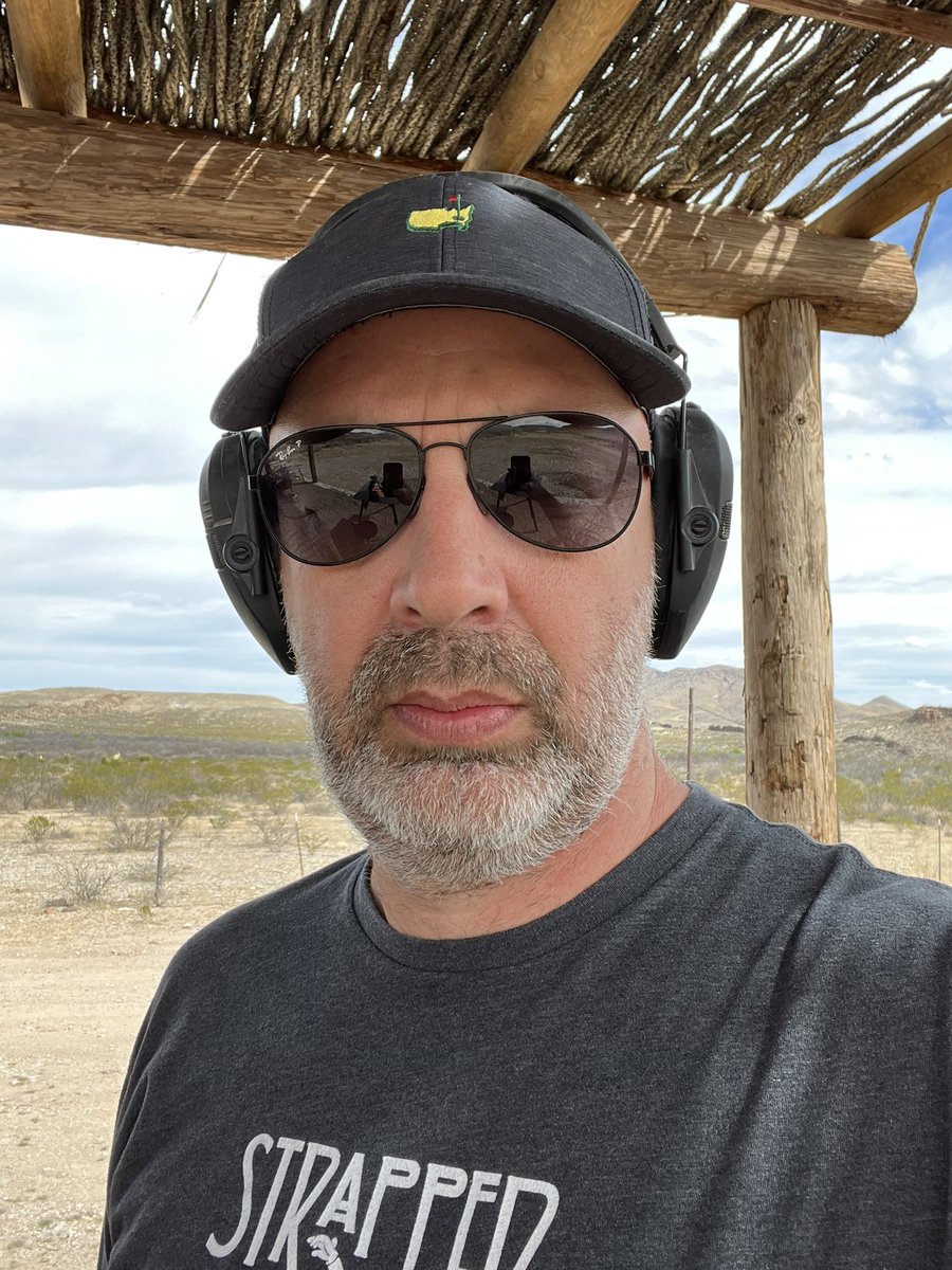 Bob Sturm on Twitter "Sniper man."