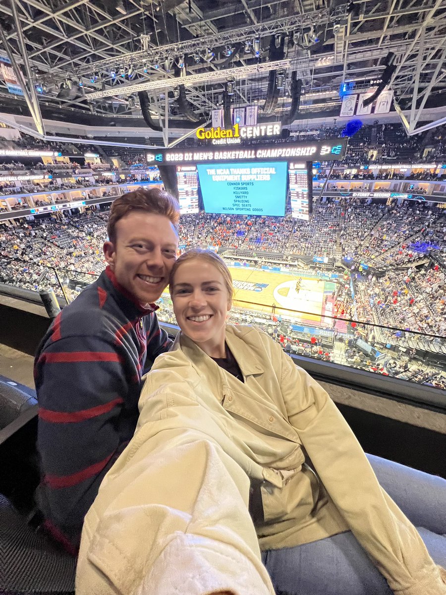 Go wildcats!! #marchmaddness  #MMSelfie <a href="/ArizonaMBB/">Arizona Basketball</a>