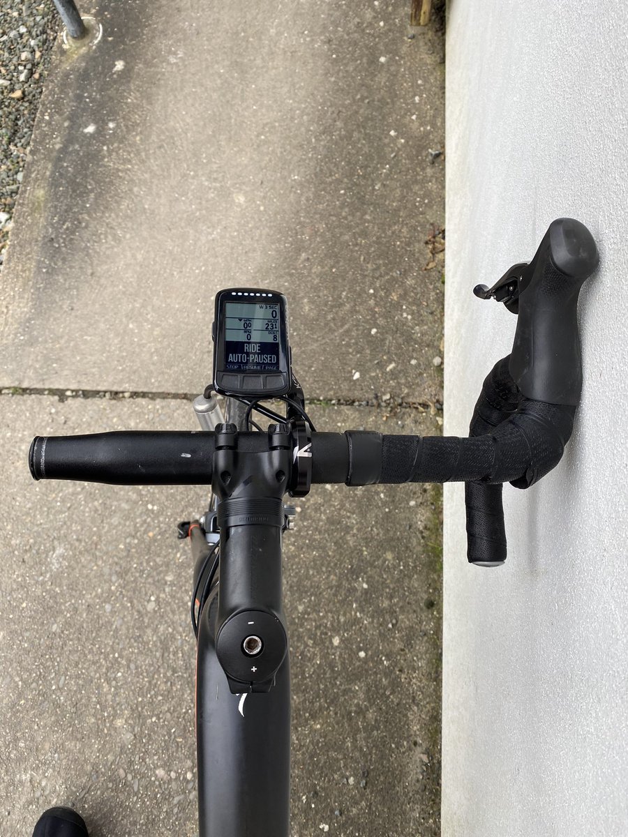 Clearly copying my setup! #onearmracer #gcn #paracyclist #sci