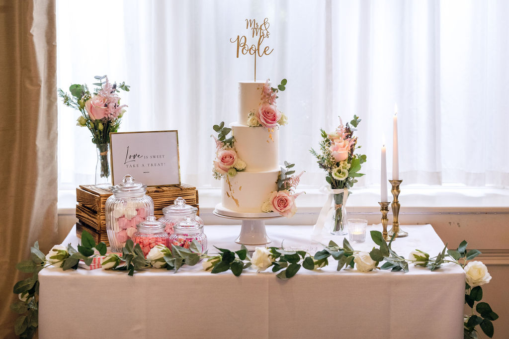 March into Spring and save over £1,000 on your March 2024 wedding. 

Book your March 2024 wedding or 60 day guests , for the price of 50!

Also includes complimentary spring decorations for remaining 2024 dates. 

New bookings only, terms and conditions apply. 

📷 @danmorrisp