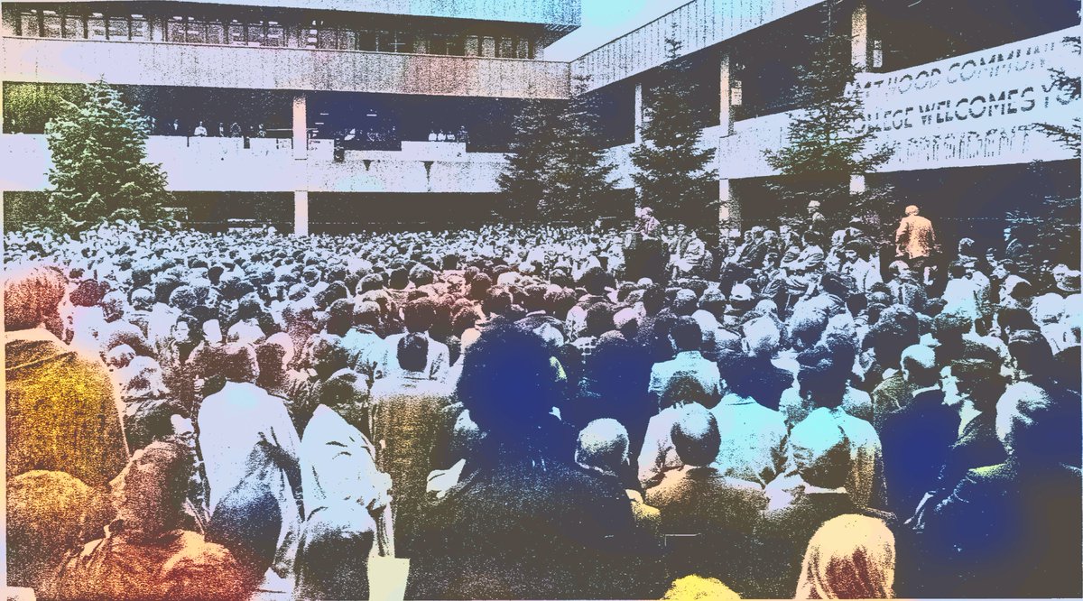 mhccadvocate's tweet photo. In our latest issue 7, we remember Jimmy Carter's visit to MHCC on Nov. 3, 1978. 

Link to read more about this story
https://t.co/a4uMGmwFeM

Photos sourced from the Multnomah County Library online archives. https://t.co/vYLxPKjYVC