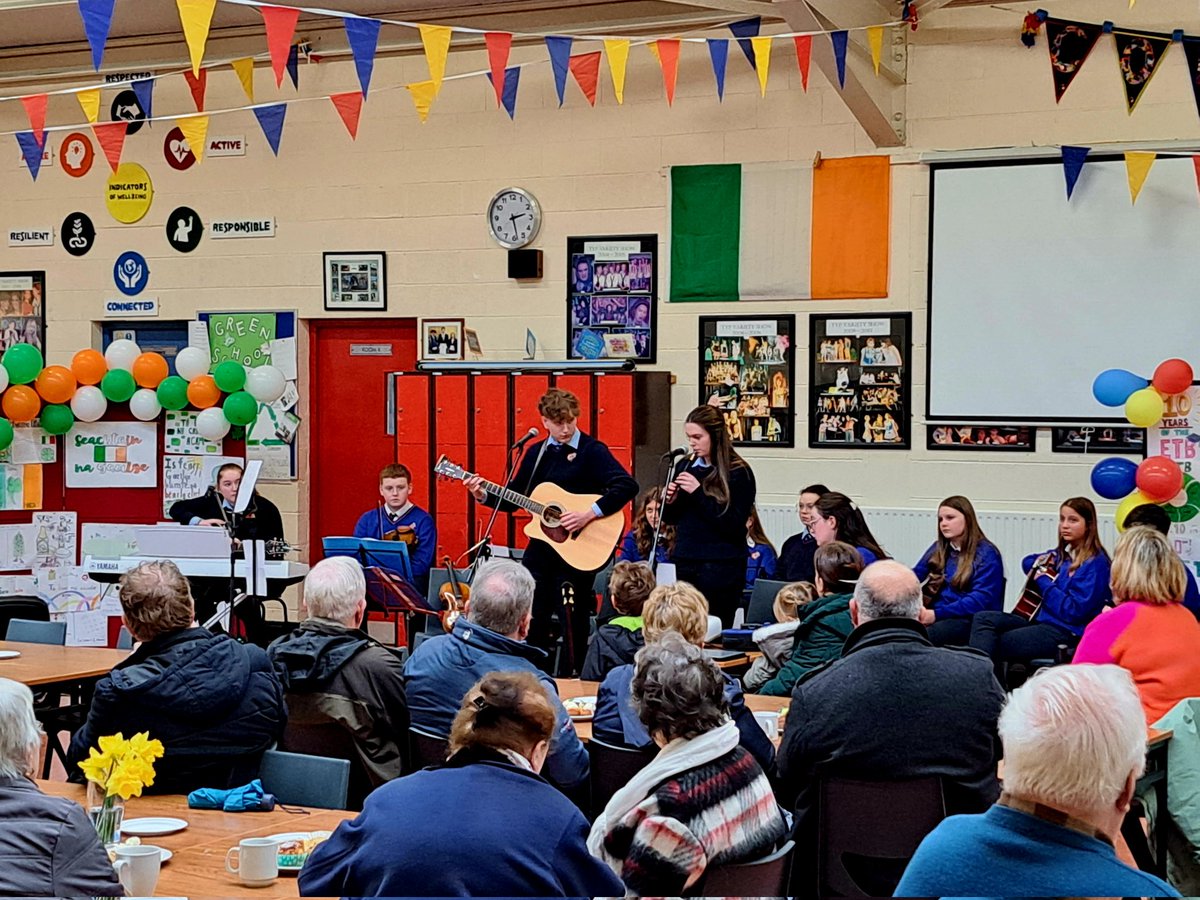 Coláiste Eoin tweet media