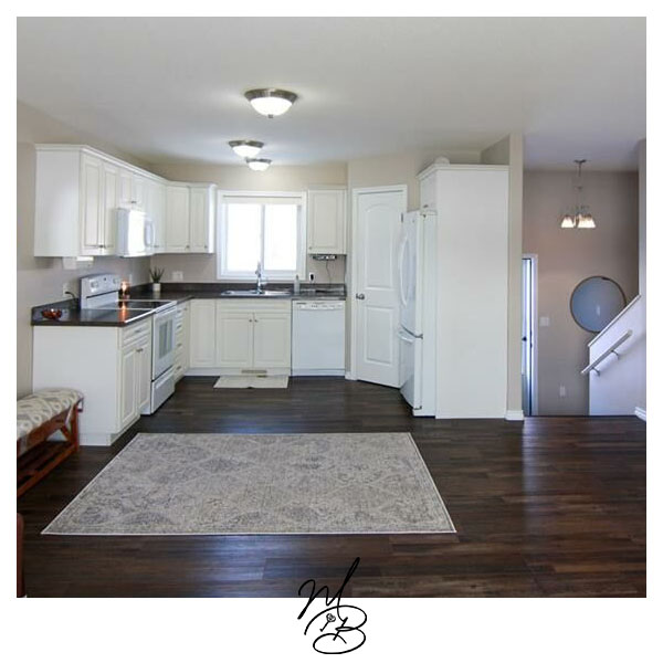 MichelleBC21's tweet photo. It's rare to find a home like-new in Yorkton's North neighbourhood, so don't miss out on this one! 🤩

📌 5 Beds
📌 2 Baths
📌 974 Sq ft
📌 Open concept layout
📌 Finished basement
📌 Large backyard, fenced
📌 $268,900

Full listing: https://t.co/HMxDxqjhAK https://t.co/OUjd5bJvnR