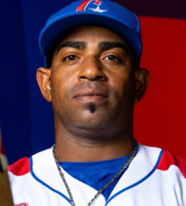 BellaLula20's tweet photo. 🇨🇺 #TeamYuca
Los nostálgicos del picadillo de soya 🤮
Yoán Moncada y Luis Robert juegan en el Chicago White Sox.
Roenis Elías y Yoenis Céspedes exjugadores de las MLB.
#MiamiPaLaCalle🔥🔥🔥
AL EXILIO SE RESPETA. https://t.co/Gns61MkoPY