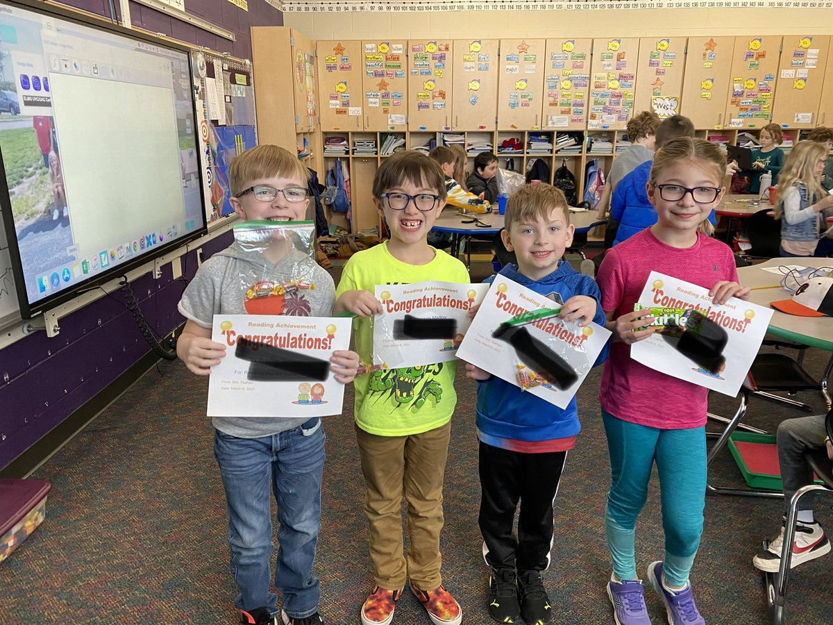 OtsegoGrade2's tweet photo. Congratulations to these kiddos for reaching their 3rd quarter AR goal! #OtsegoKnights #feehansclass https://t.co/PnKLpMxrLM