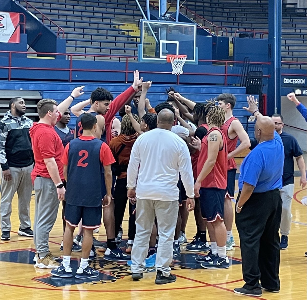 BOYS BB: Kats wrapping up practice. They’ll head to Michigan City tomorrow, ahead of Saturday’s semistate.
