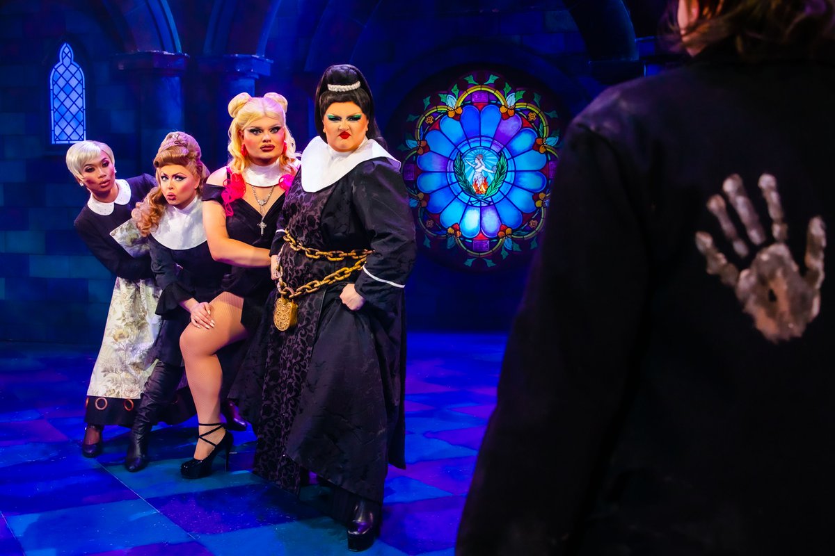 ⭐⭐⭐⭐The filthiest show you’ll see this year!

<a href="/deathdropplay/">Death Drop</a> is at <a href="/thealexbham/">The Alexandra</a> until 18th March.
Read <a href="/DavidWMassey/">Dave Massey #BrumHour</a>'s #BrumHour press night review here: brumhour.co.uk/review-death-d…
#Birmingham