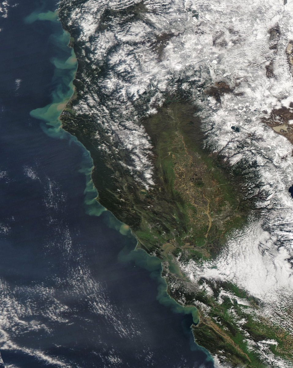 Incredible satellite image from space showing all the sediment pouring out into the Pacific from gushing rivers across Northern California. 

Also notice the flooded Salinas Valley and muddied waters of the San Francisco Bay and rivers across the Sacramento Valley.
