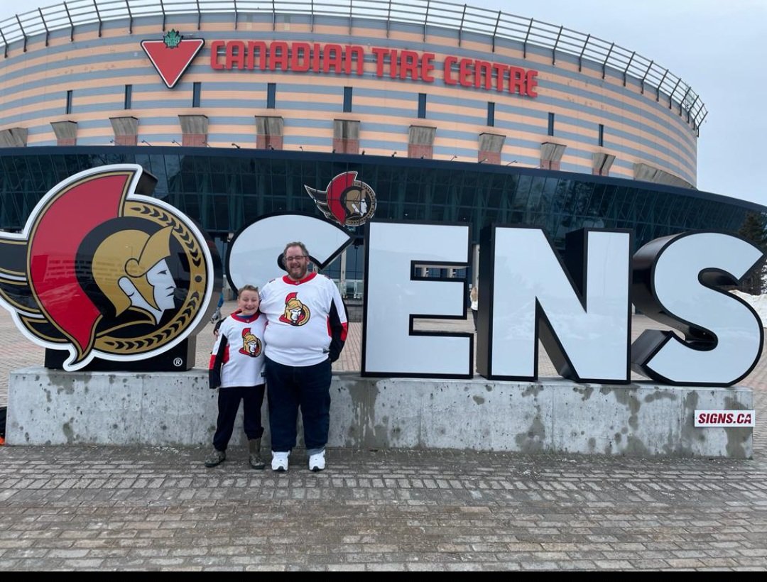 bee_fowlow's tweet photo. At the @Senators Game with my Boy.
#firstnhlgame https://t.co/y4VQKcsBKm