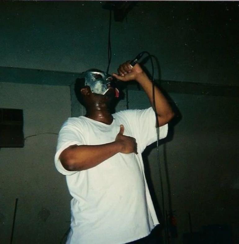 DadBodRapPod's tweet photo. He hold his heart when he tell a rhyme https://t.co/gsWWNZ4UYn