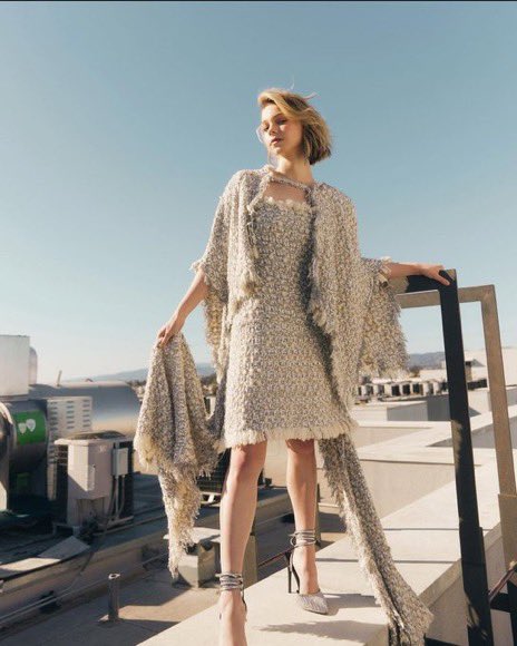 bishopsinclair_'s tweet image. literally on my knees