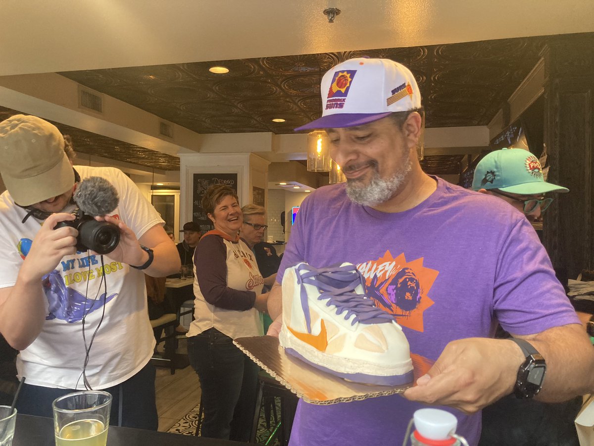 Crysthedoula's tweet photo. Living my best life with @PHNX_Suns crew and diehards at @suns game #PHNXtakeover https://t.co/uqZ1Ons9mD