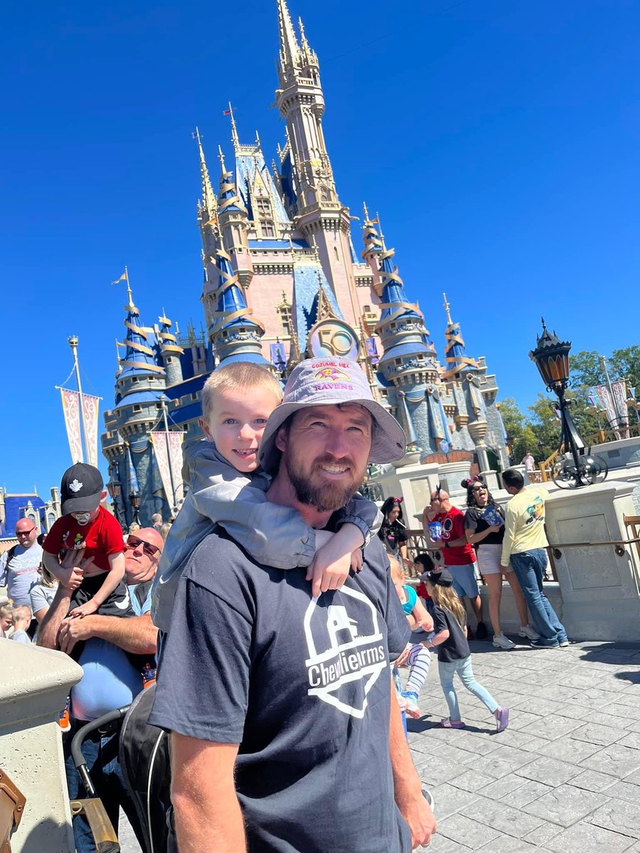 Disney 2023.                       That’s grandpa struggling with Tate In the background 😂