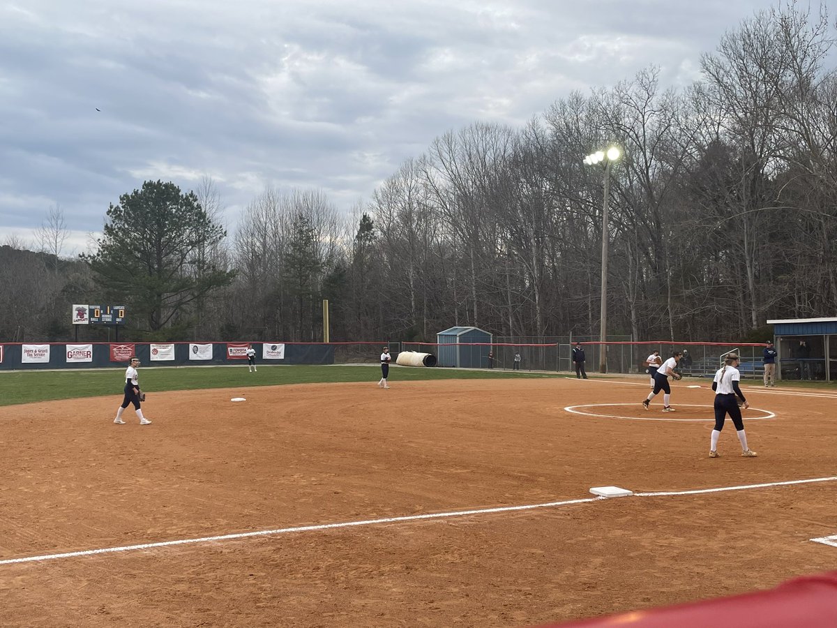 Eagles win over Edmonson 3-2. <a href="/addysongraves22/">addyson graves</a> had 12k’s and gave up 2 hits and 2 unearned runs. Lily-Kate Hill and Madyson Crowe each had 2 hits. Hadlee Canty drove in the tying and winning runs in the 6th. Catcher Laynee Segers threw out 3 base runners on the base paths.