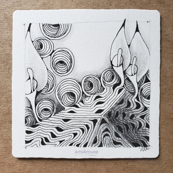 ArtsAmuseTangle's tweet photo. Another artwork from the ArtsAmuse workshop. Simple black and white line work. 
What's your favorite tangle lately? 
⭐ 
Une autre œuvre des ateliers d'ArtsAmuse. Un simple travail au trait en noir et blanc.
Quel est votre tangle préféré en ce moment ?

#blackandwhite #zentangle https://t.co/C7l1W1YEaM