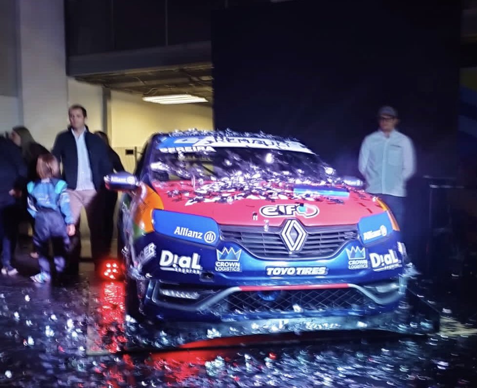 🎊 ¡Es oficial! <a href="/AutostokTeam/">Autostok Team</a> nos sorprende en esta temporada con nueva imagen y nuevo ingeniero en jefe del equipo, bienvenido Yeison Chitiva. 

Con qué nos sorprenderán este año el equipo campeón vigente?