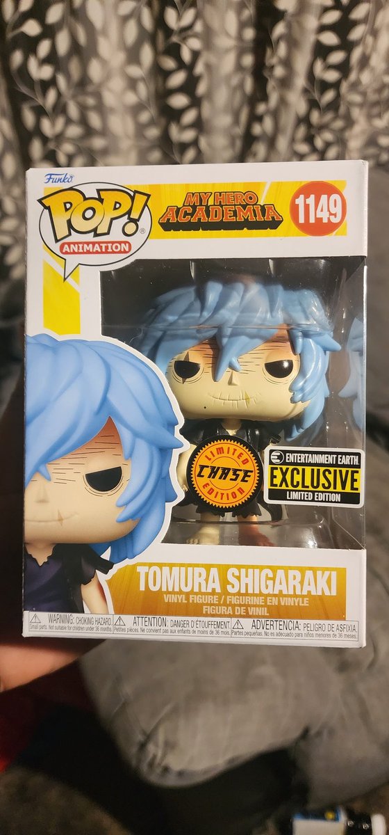 My first Chase find at the mall.. lets go! I dont collect #MHA, but #nochaseleftbehind 🤣🤷🏽‍♂️
#MyHeroAcademia #TomuraShigaraki #Funko #FunkoFamilia #FunkoFamily #FunkoChase #funkoPOP #EntertainmentEarth #EntertainmentEarthExclusive