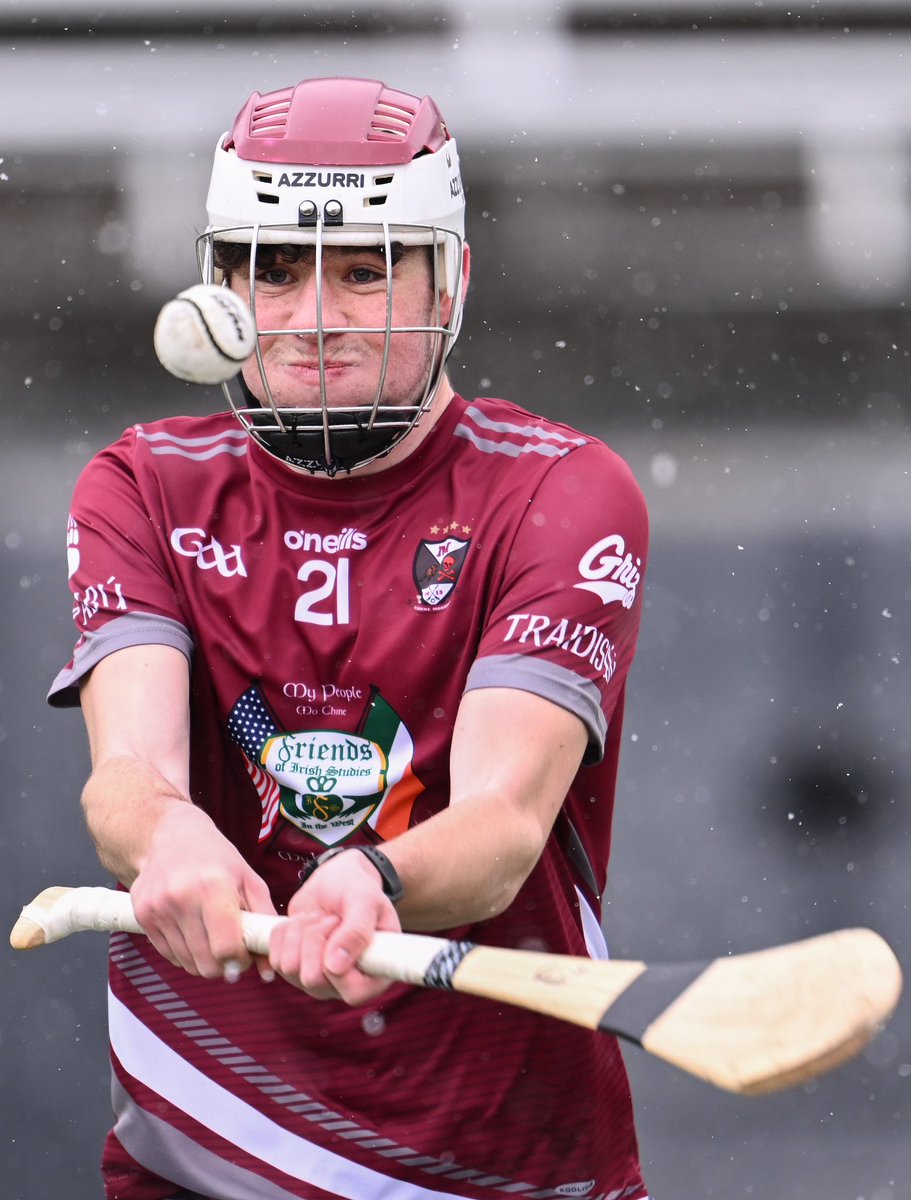 umontana's tweet photo. The traditional Irish sport of hurling is a big deal at UM. 

#Montana's hurling club team is one of the most successful programs at the University and will go for it's 5th national championship March 25-26 in Kentucky 🏑 #GoGriz #Umontana #UM #hurling

🍀https://t.co/e0twFyatfQ https://t.co/zSutl8aEyZ