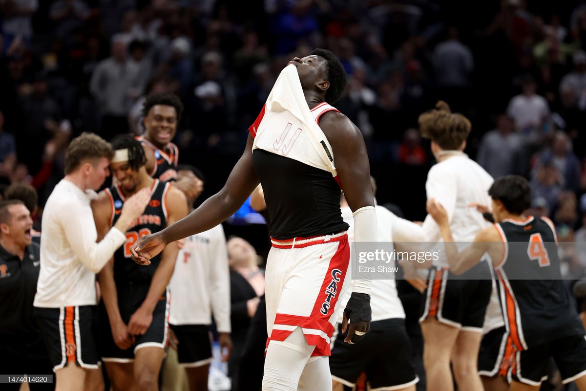 BRACKET-BUSTER: The 15-seed #Princeton Tigers shock the 2-seed Arizona Wildcats 59-55 in the first round of the NCAA Basketball Tournament at Golden 1 Center in Sacramento, California 📷: Ezra Shaw #MarchMadness #PrincetonU @PrincetonMBB