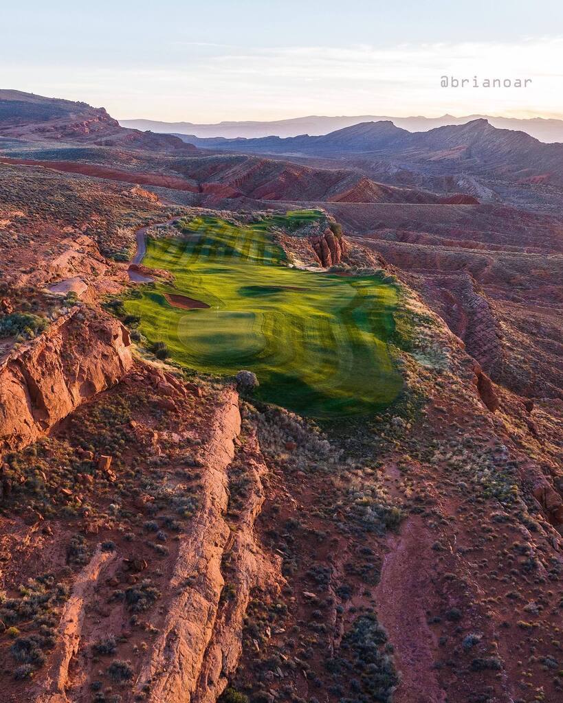 BrianOarGolf's tweet photo. Red Planet Golf Anyone? ⛳️ Photos: @BrianOar
👉 Golf Packages & Tee Times in St. George, Utah & Mesquite, Nevada! - https://t.co/iMaoEXaDRq or call 435-216-1179 👈
⛳️ Sand Hollow Championship⛳️
#stgeorgeutah #stgeorgeutahgolf #utahgolf #brianoarphotography #brianoar #golfv… https://t.co/Tf4UkGv64j